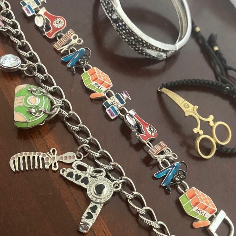 Scissors style bracelets - Picture 5 of 6